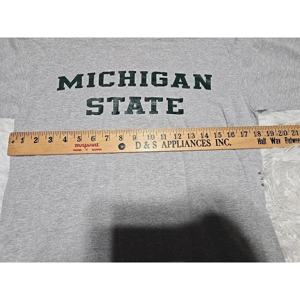 Vintage‎ Michigan State Russell Athletic YOUTH L T-Shirt Thrashed Spartans MSU